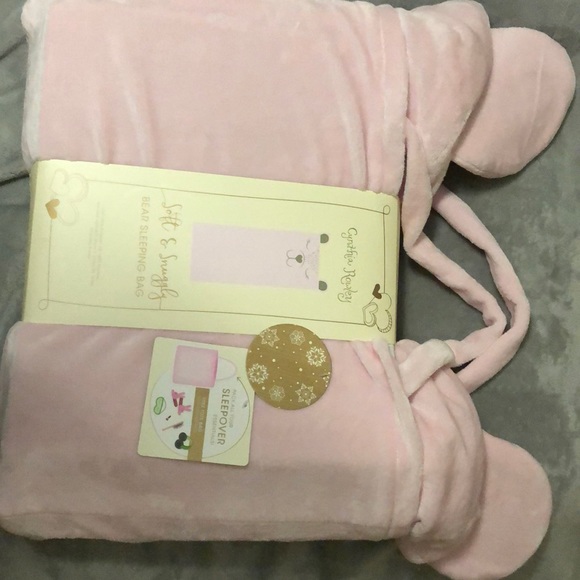 Cynthia Rowley Other - Bear sleeping bag